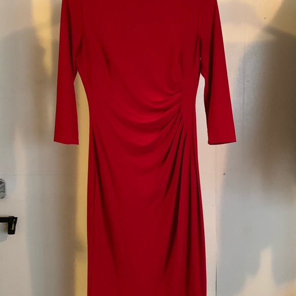 Semi-Formal Off-White Dress - Picture 7 of 8